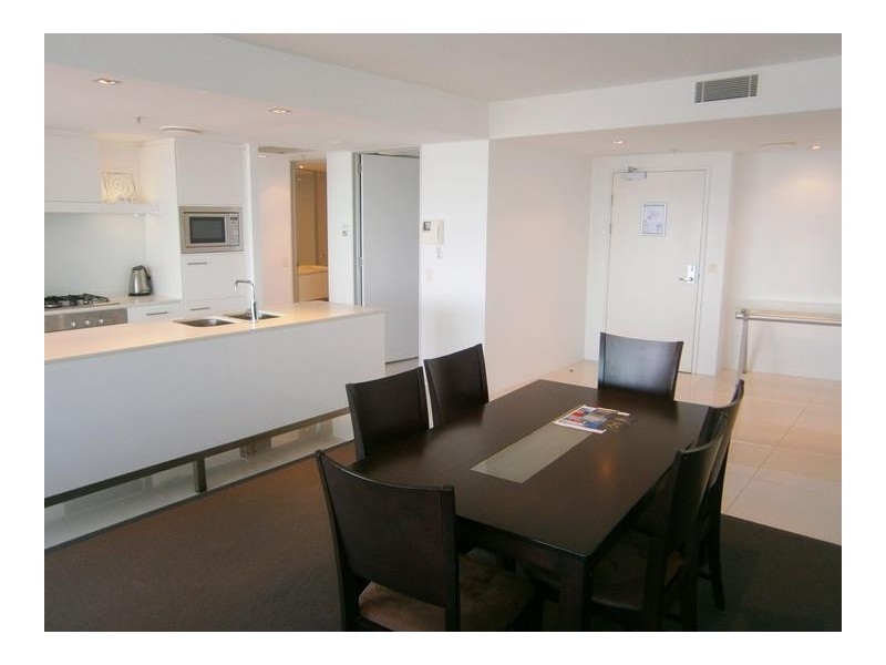 9 Hamilton Avenue ‘Q1′, Surfers Paradise QLD 4217