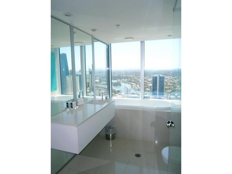 9 Hamilton Avenue ‘Q1′, Surfers Paradise QLD 4217