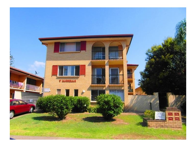 38 Peninsular Drive ‘Villanella’, Surfers Paradise QLD 4217