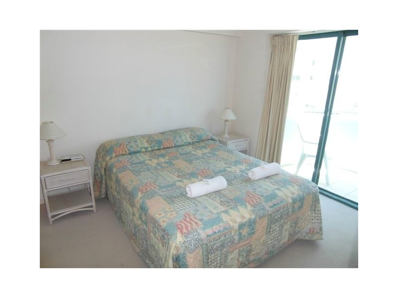 5A ‘Emerald Sands’ 2 Fern Street, Surfers Paradise QLD 4217