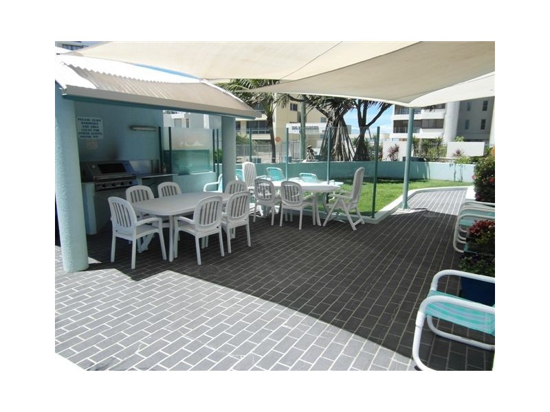 5A ‘Emerald Sands’ 2 Fern Street, Surfers Paradise QLD 4217