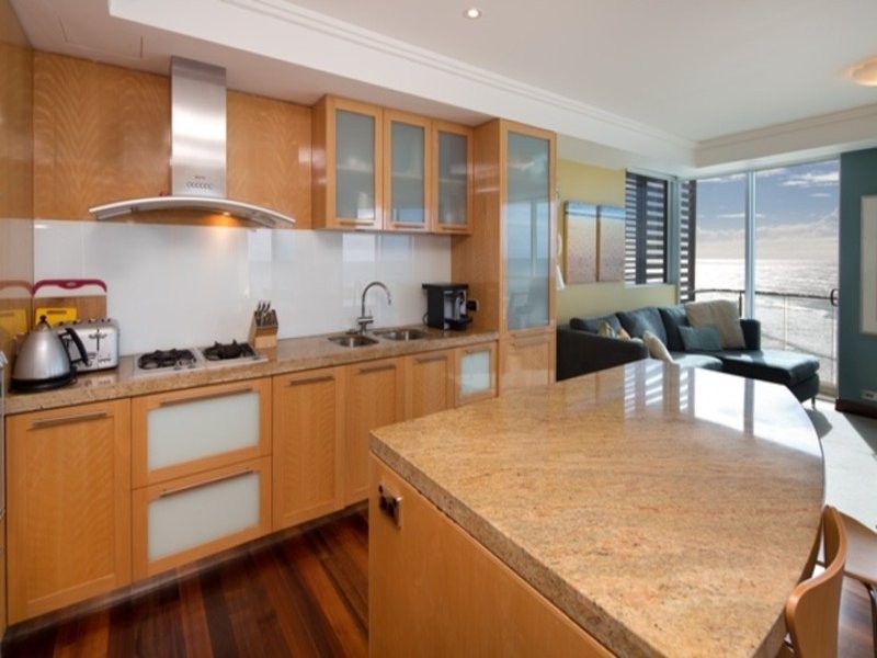 9/1 Markwell Avenue, Surfers Paradise QLD 4217