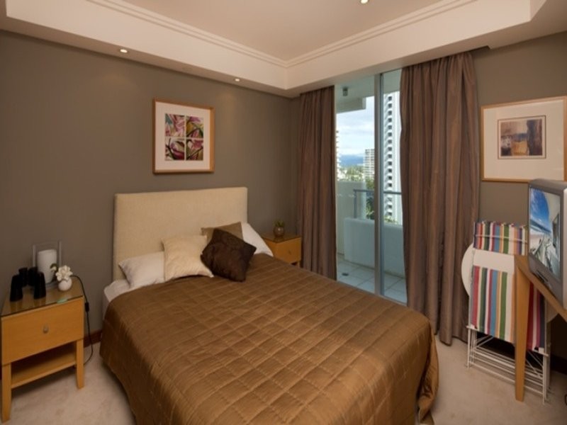 9/1 Markwell Avenue, Surfers Paradise QLD 4217