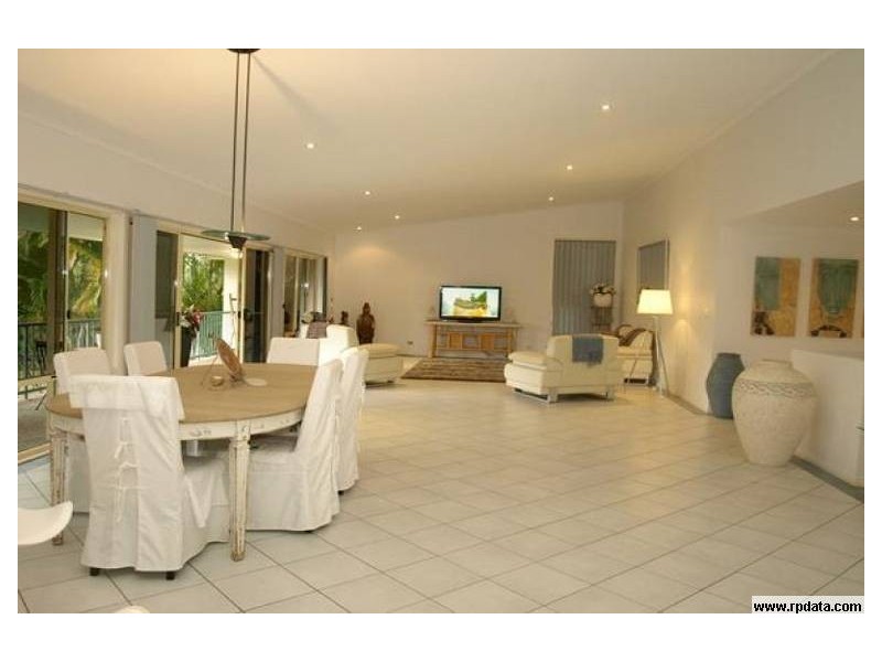 40 Jack Nicklaus Way, Parkwood QLD 4214