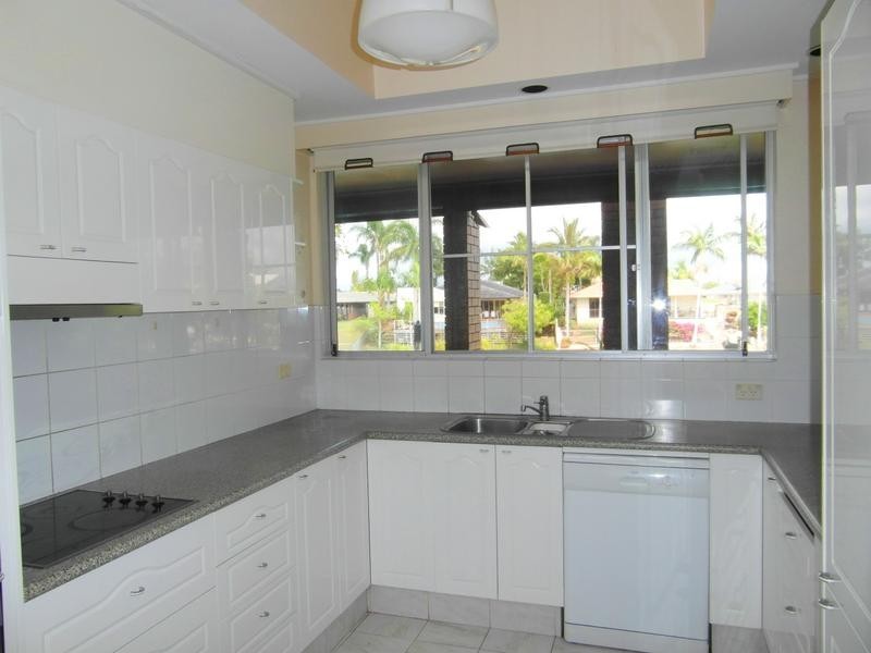 3 Platypus Avenue, Sorrento QLD 4217