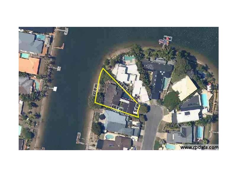 3 Platypus Avenue, Sorrento QLD 4217