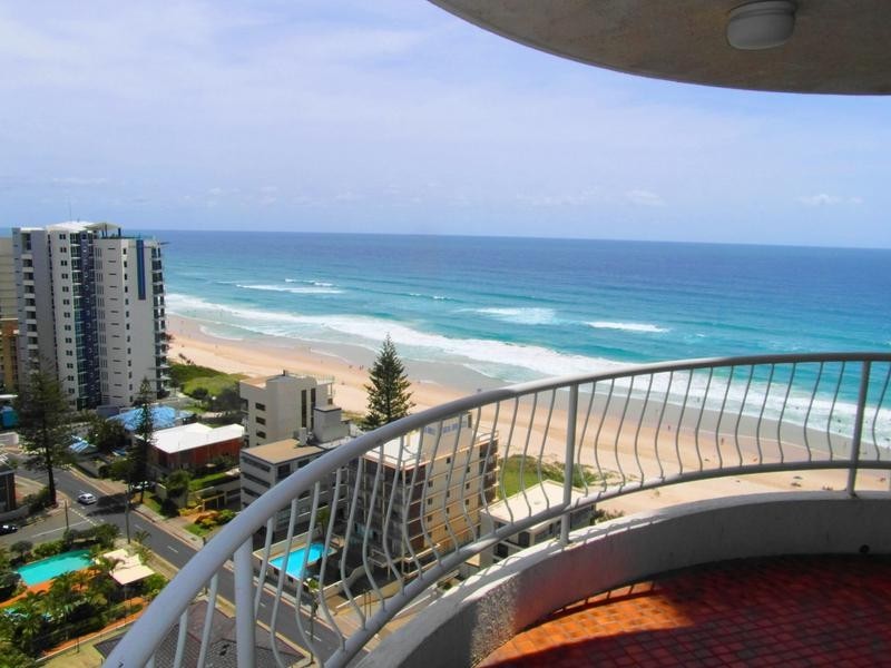4 Thornton Street ‘Acapulco’, Surfers Paradise QLD 4217