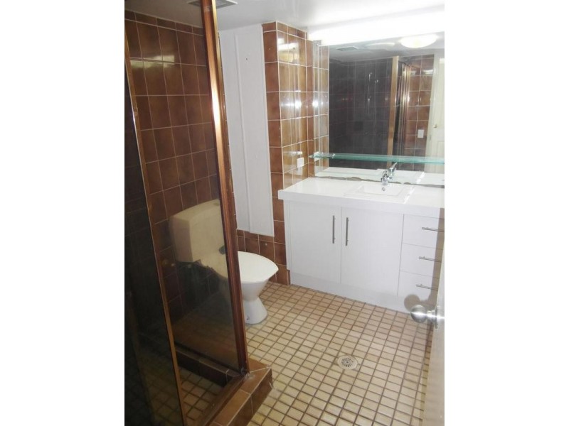 4 Thornton Street ‘Acapulco’, Surfers Paradise QLD 4217