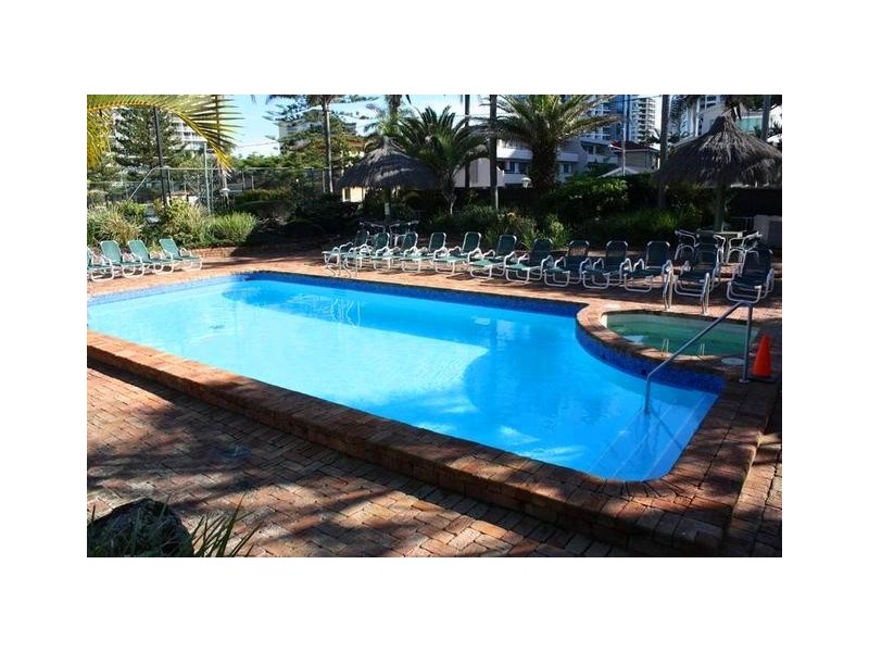 4 Thornton Street ‘Acapulco’, Surfers Paradise QLD 4217