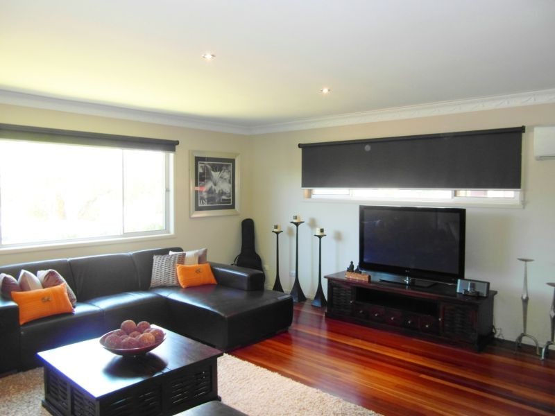 85 Amalfi Drive, Isle Of Capri QLD 4217