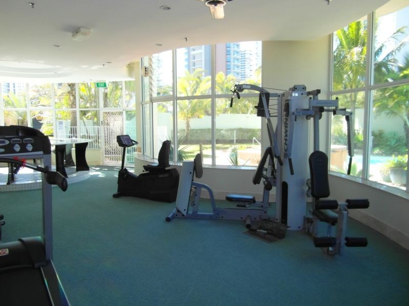 3 Tedder Avenue ‘Malibu’, Main Beach QLD 4217