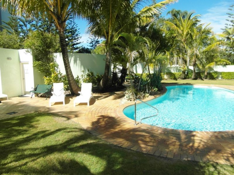 3 Tedder Avenue ‘Malibu’, Main Beach QLD 4217