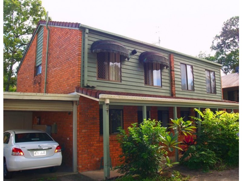 57 Benowa Road, Southport QLD 4215