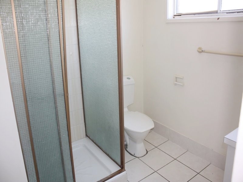 57 Benowa Road, Southport QLD 4215