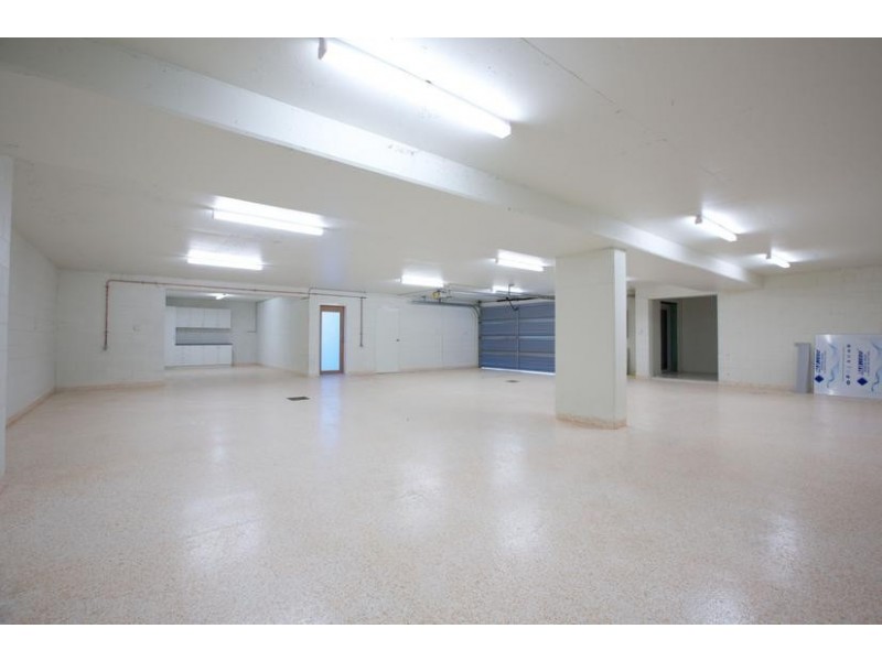 131 Morala Avenue, Runaway Bay QLD 4216