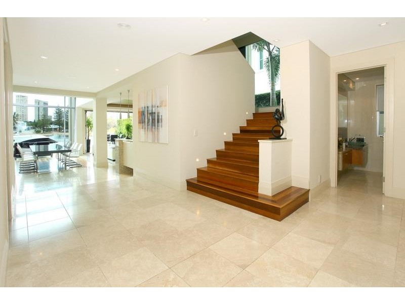 50 Admiralty Drive, Paradise Waters QLD 4217