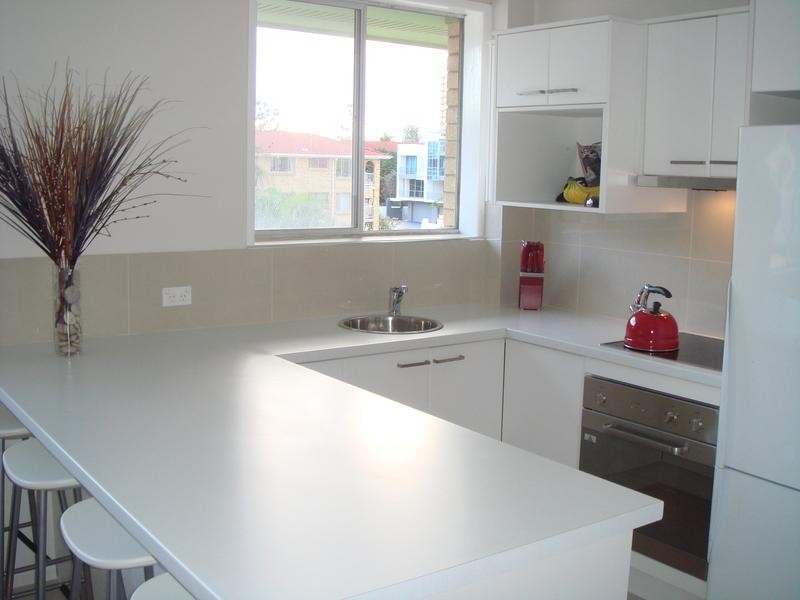 5 Thornton Street ‘Orly’, Surfers Paradise QLD 4217