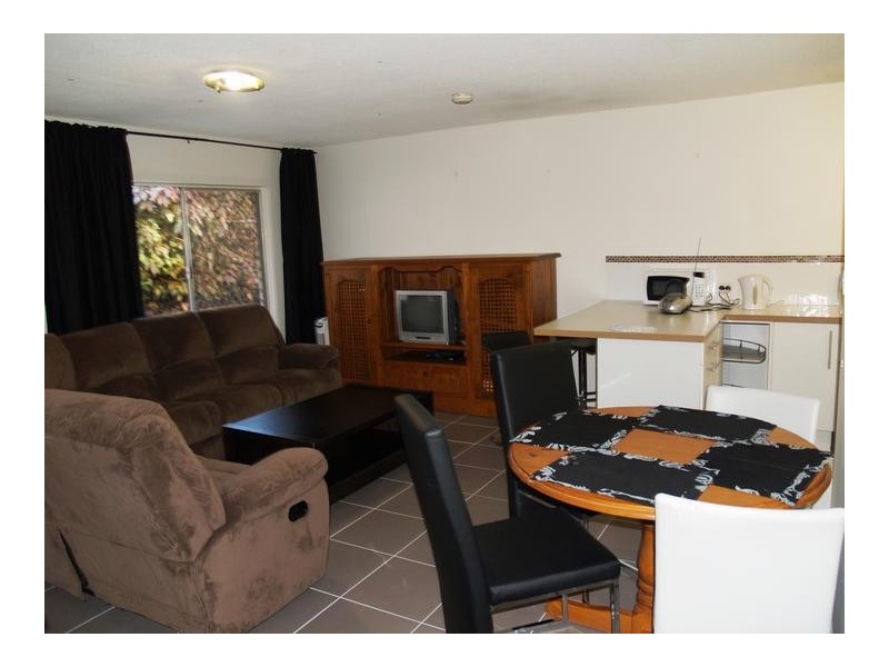 Sunset Boulevard, Surfers Paradise QLD 4217