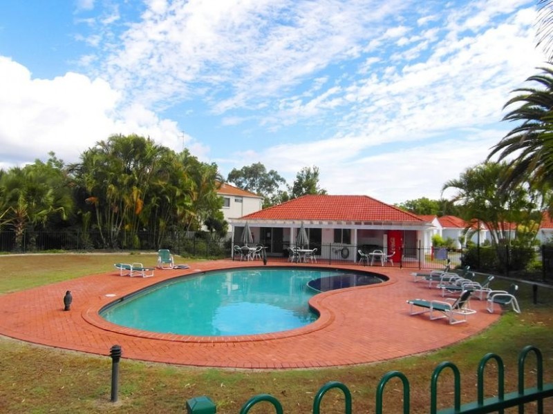 83 Heeb Street ‘Madison Garden Villas’, Ashmore QLD 4214