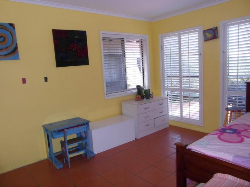14 Gibraltar Drive, Isle Of Capri QLD 4217