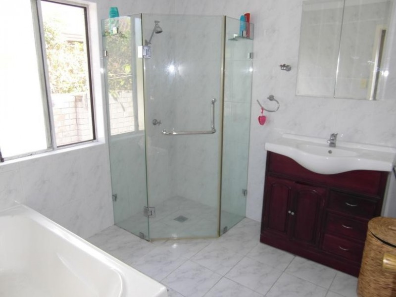 14 Gibraltar Drive, Isle Of Capri QLD 4217