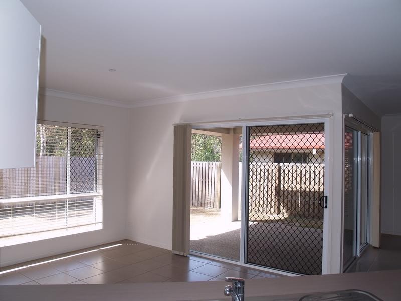 10 Lilyvale Cr, Ormeau QLD 4208