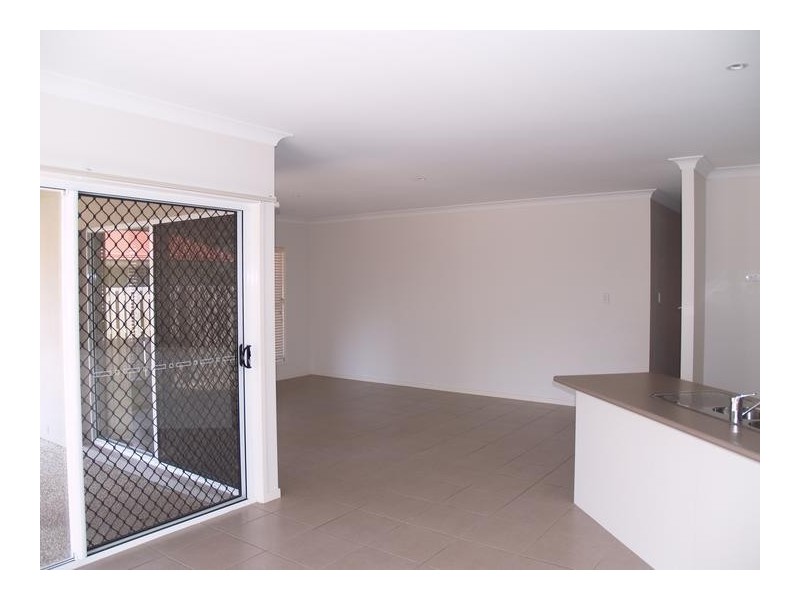 10 Lilyvale Cr, Ormeau QLD 4208