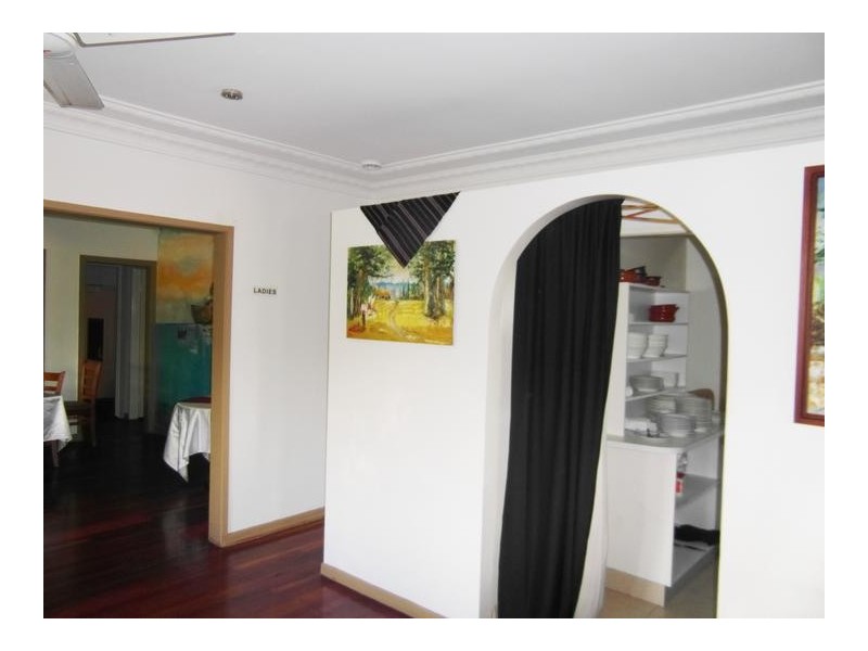 2735 Gold Coast Highway, Broadbeach QLD 4218