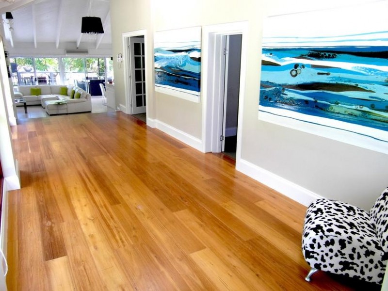 2 Platypus Avenue, Sorrento QLD 4217