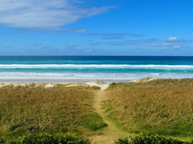 61 Garfield Terrace, Surfers Paradise QLD 4217