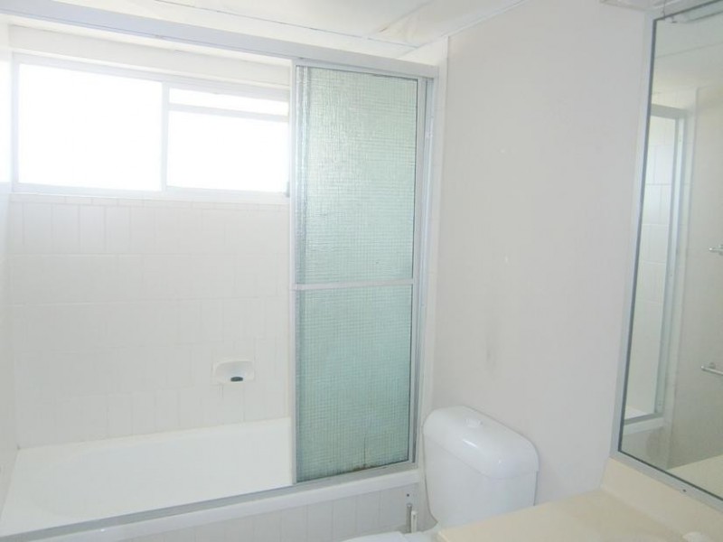 61 Garfield Terrace, Surfers Paradise QLD 4217