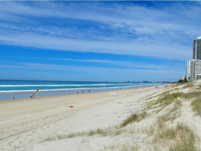 61 Garfield Terrace, Surfers Paradise QLD 4217