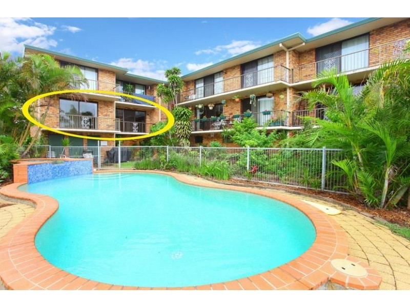 5 / 16 Duet Drive ‘Lake Intrepid Lodge’, Mermaid Waters QLD 4218