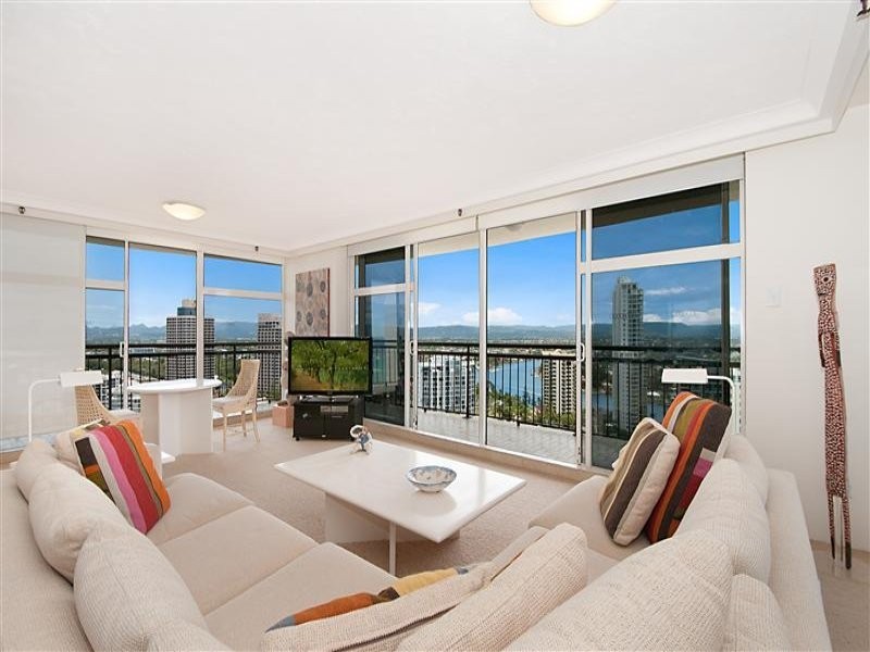 4 Old Burleigh Road ‘Surfers Aquarius’, Surfers Paradise QLD 4217