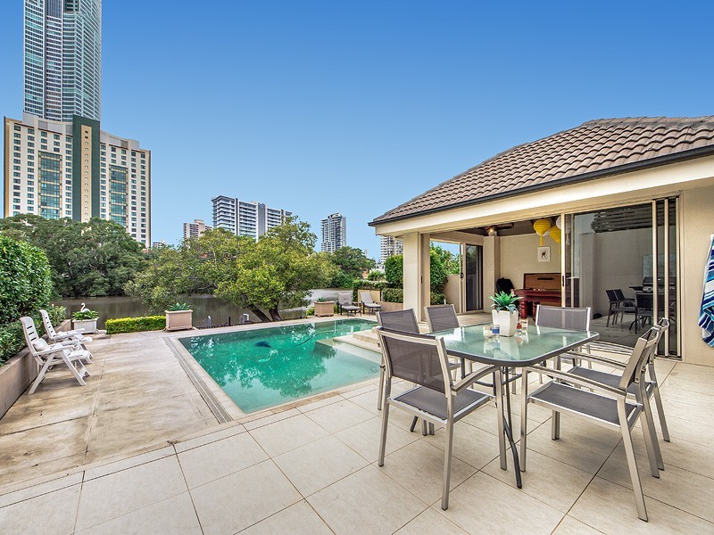 54 Paradise Island, Surfers Paradise QLD 4217