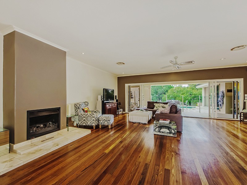 54 Paradise Island, Surfers Paradise QLD 4217