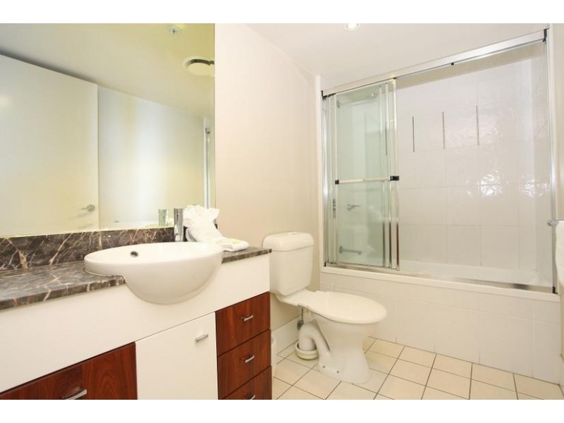 2206 ‘Chevron Renaissance’ 23 Ferny Avenue, Surfers Paradise QLD 4217