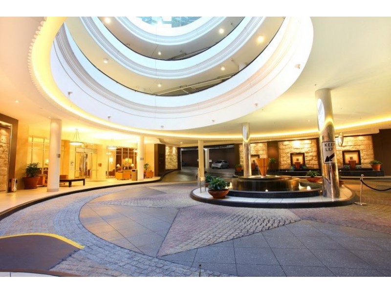 2206 ‘Chevron Renaissance’ 23 Ferny Avenue, Surfers Paradise QLD 4217