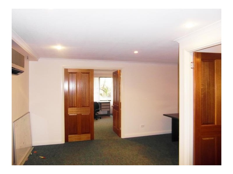 18 Hanlan Street ‘Surfers Beachcomber’, Surfers Paradise QLD 4217