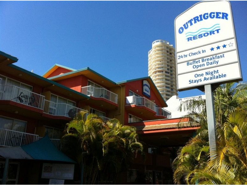 2007 Gold Coast Highway ‘Outrigger Suites’, Miami QLD 4220