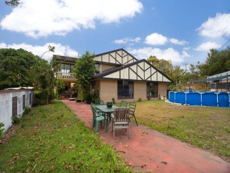 182 Ashmore Road, Benowa QLD 4217