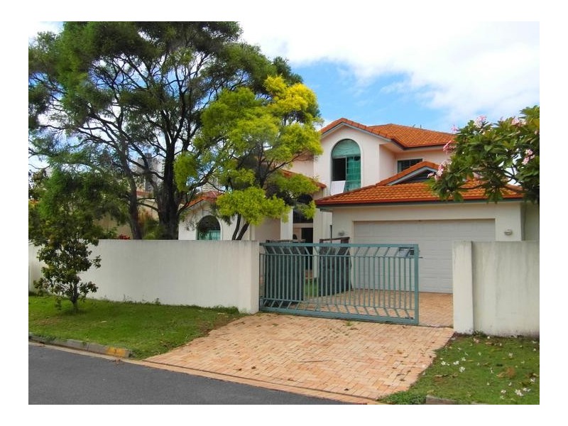 3 Norseman Court, Paradise Waters QLD 4217