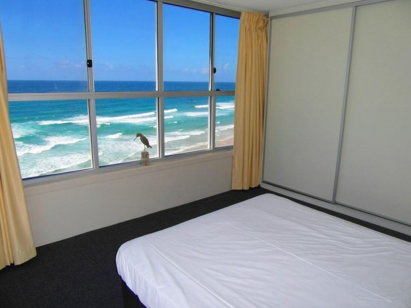 29 Northcliffe Terrace ‘The President’, Surfers Paradise QLD 4217