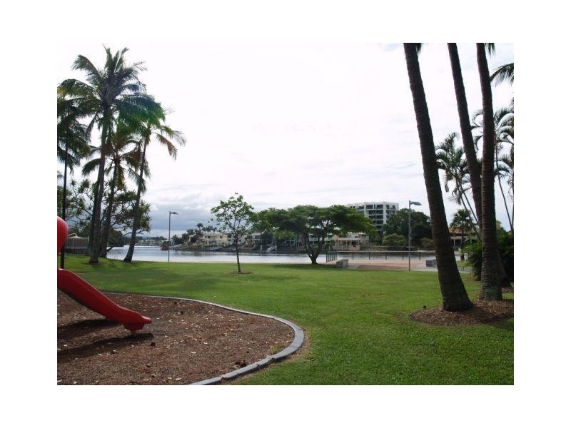 40 Watson Esplanade, Surfers Paradise QLD 4217