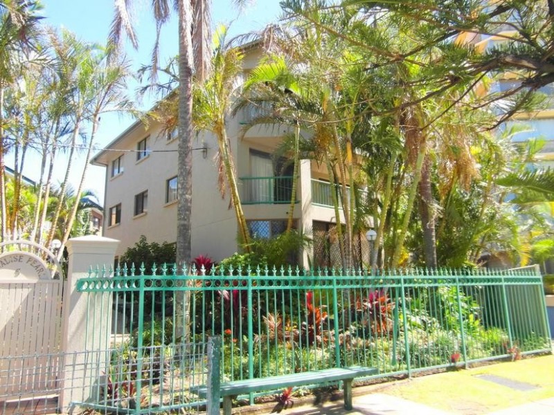 5 Old Burleigh Road ‘Paradise Pearl’, Surfers Paradise QLD 4217