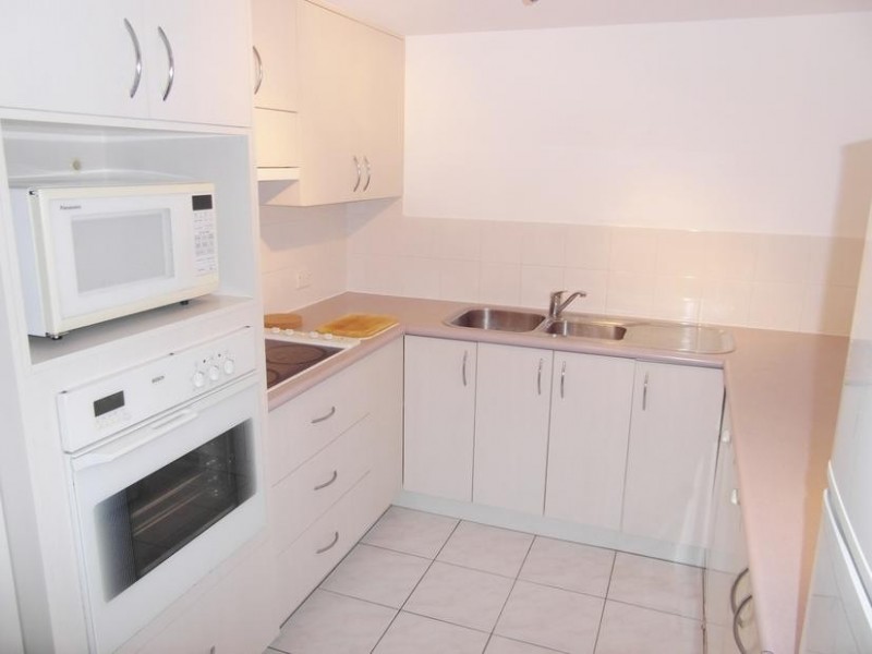 5 Old Burleigh Road ‘Paradise Pearl’, Surfers Paradise QLD 4217