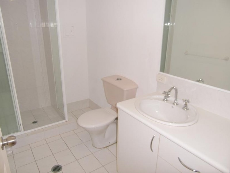 5 Old Burleigh Road ‘Paradise Pearl’, Surfers Paradise QLD 4217