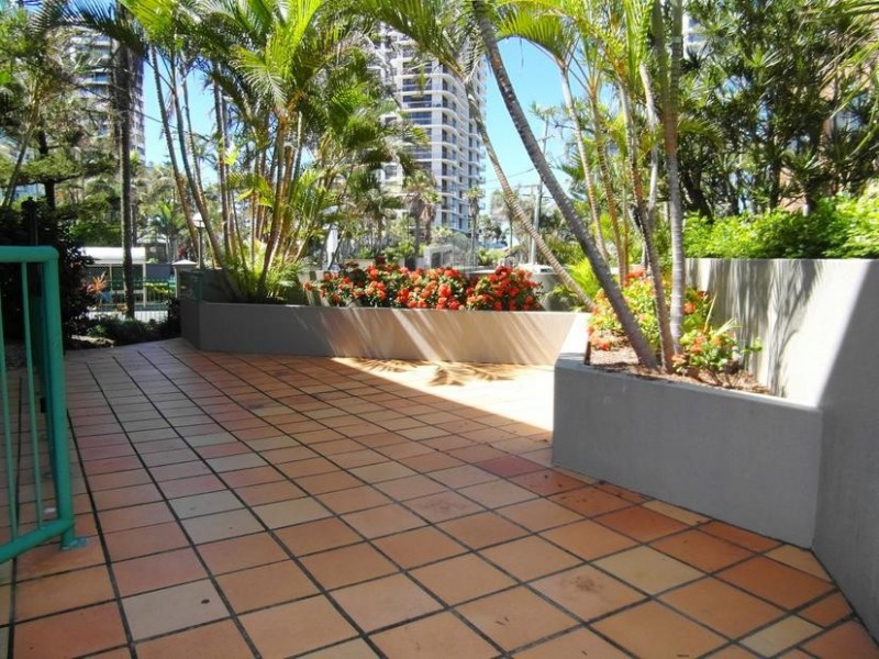 5 Old Burleigh Road ‘Paradise Pearl’, Surfers Paradise QLD 4217