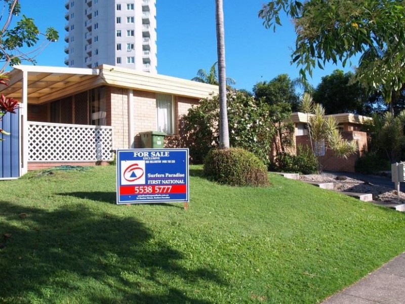 11 Peninsular Drive ‘The Townhouses’, Surfers Paradise QLD 4217
