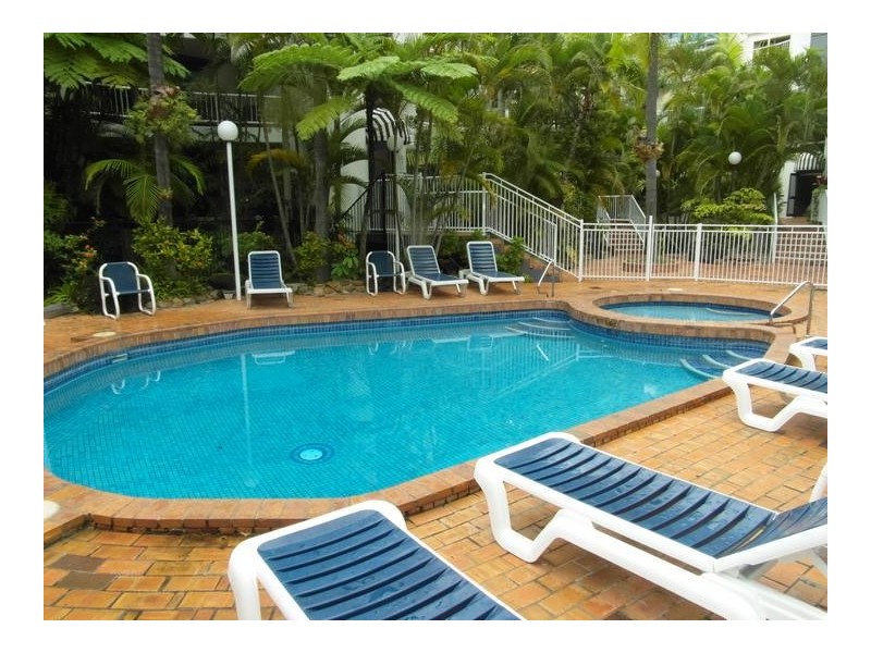 24 Hamilton Avenue ‘Copacabana’, Surfers Paradise QLD 4217
